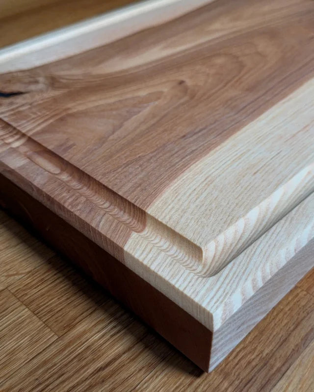 Esche Schneidebrett 50x30 cm – helles Holzbrett für die tägliche Küche