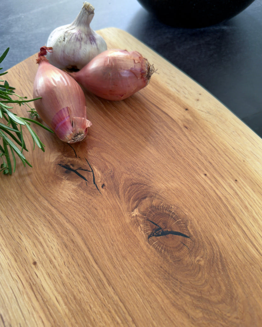 Handgeöltes Eiche Brett für Käse Aufschnitt Brot und Servierplatten