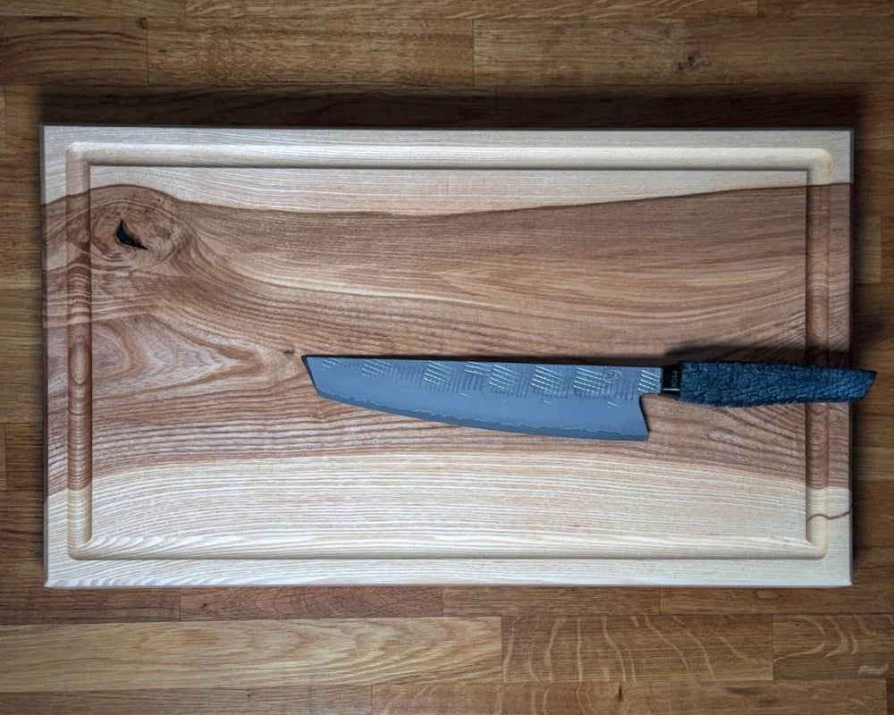 Esche Schneidebrett 50x30 cm – helles Holzbrett für die tägliche Küche