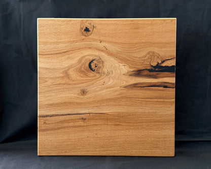 OAK SQUARE – quadratisches Eiche-Schneidebrett für Küche und BBQ | 45 × 45 × 5 cm