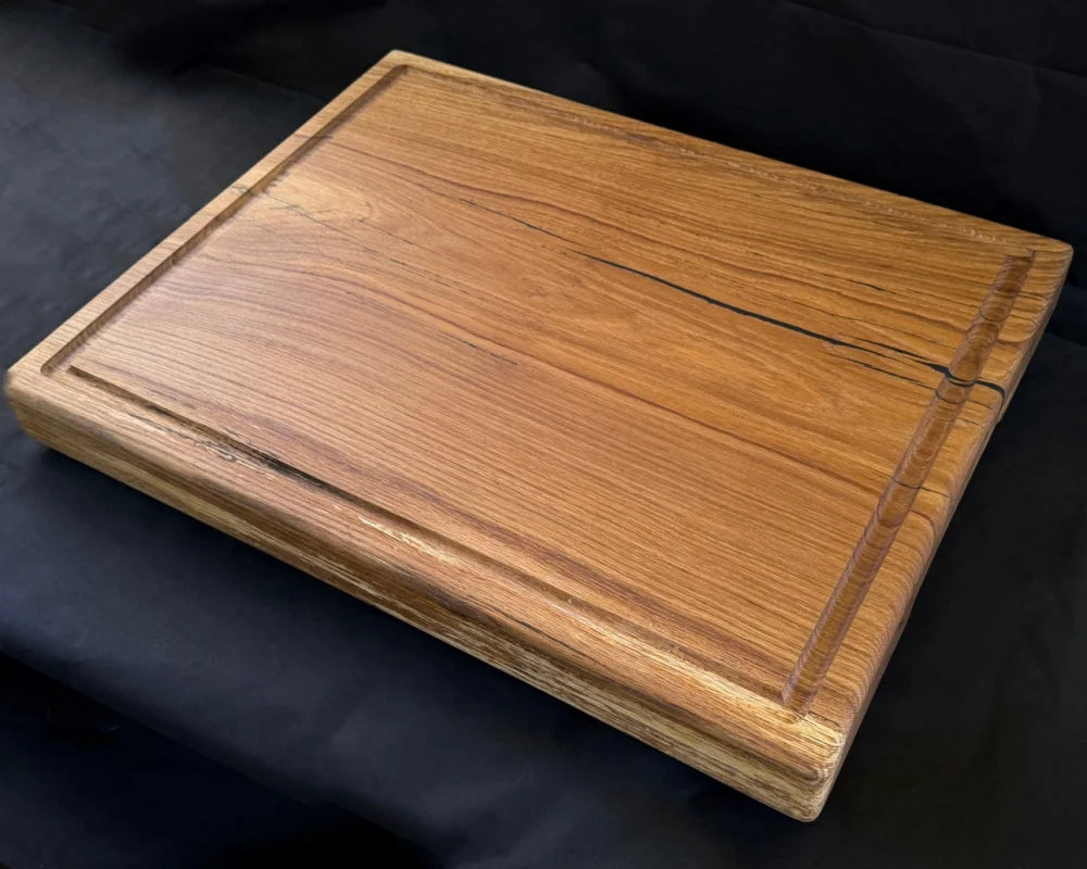 HEAVY OAK XXXL – monumentales Eiche-Schneidebrett für BBQ und große Aufgaben | 70 × 55 × 7 cm