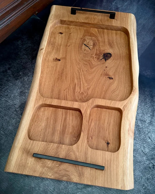 Pitmaster Board 70x40x4cm – BBQ Servierbrett aus Eiche mit 3 Servierzonen