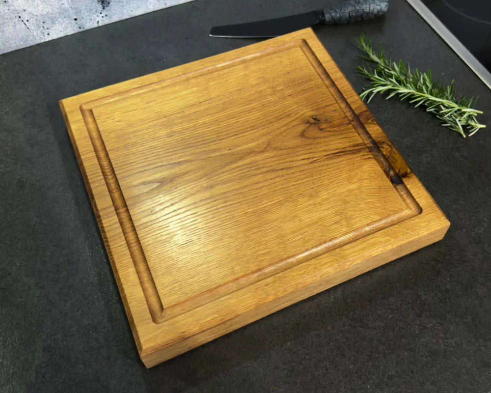 30×30 cm Eiche Schneidebrett – Draufsicht in der Küche