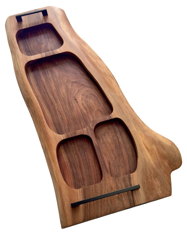 Metallgriffe des Boards seitlich fotografiert – stabil & elegant