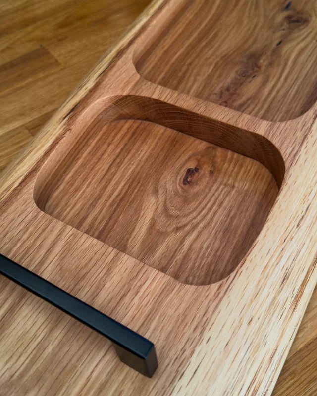 The Oak Overlord – Pitmaster Board XL Eiche Servierbrett | 80 × 23–31 × 4 cm