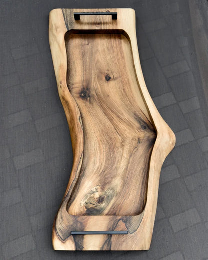 The Pitmaster Stage – Nussbaum-Board mit Charakter | 80 x 33 x 4cm
