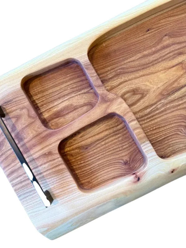Holz Servierbrett groß mit quadratischen Fächern aus Ulme für Grill und Gastro