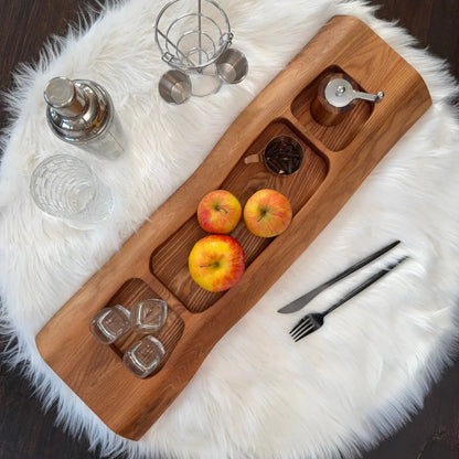 Holz servierbrett mit Fächern für Snacks, Käse und Drinks im UNIKAT-Design